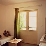 Dana Apartman