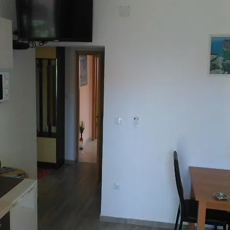 Dana Apartment