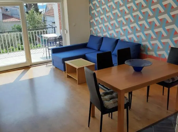 Dana דירה זאדאר