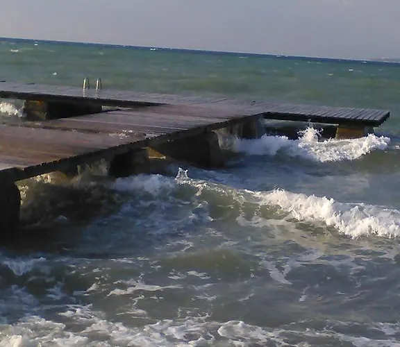 דירה Dana זאדאר