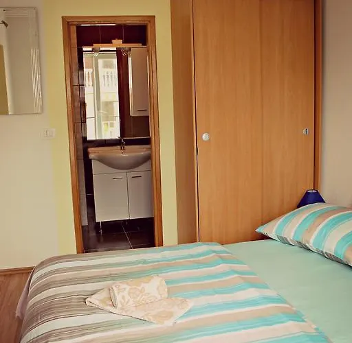 公寓 Dana 扎达尔